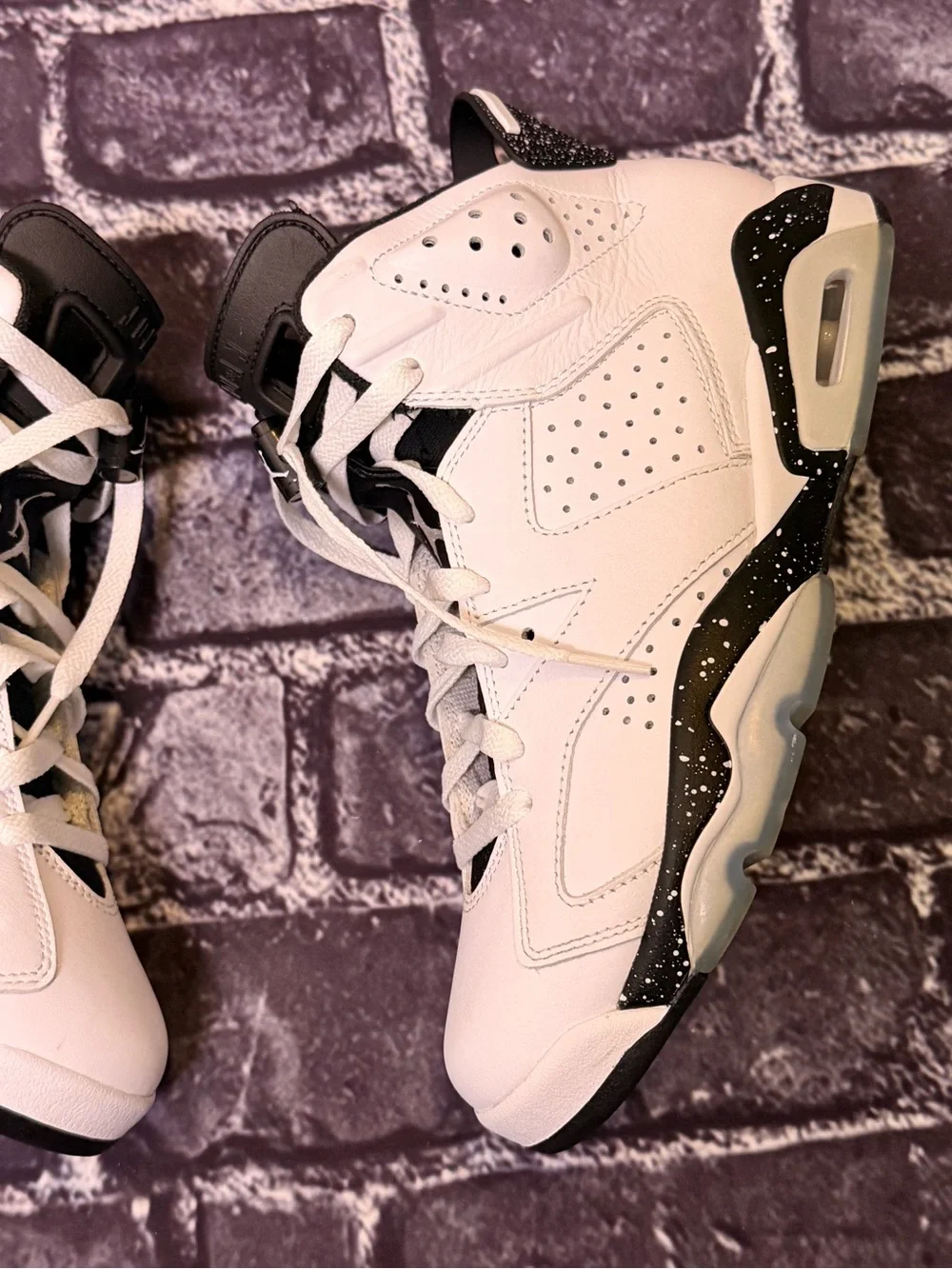 Nike air jordan retro 6 reverse Oreo sz 8.5